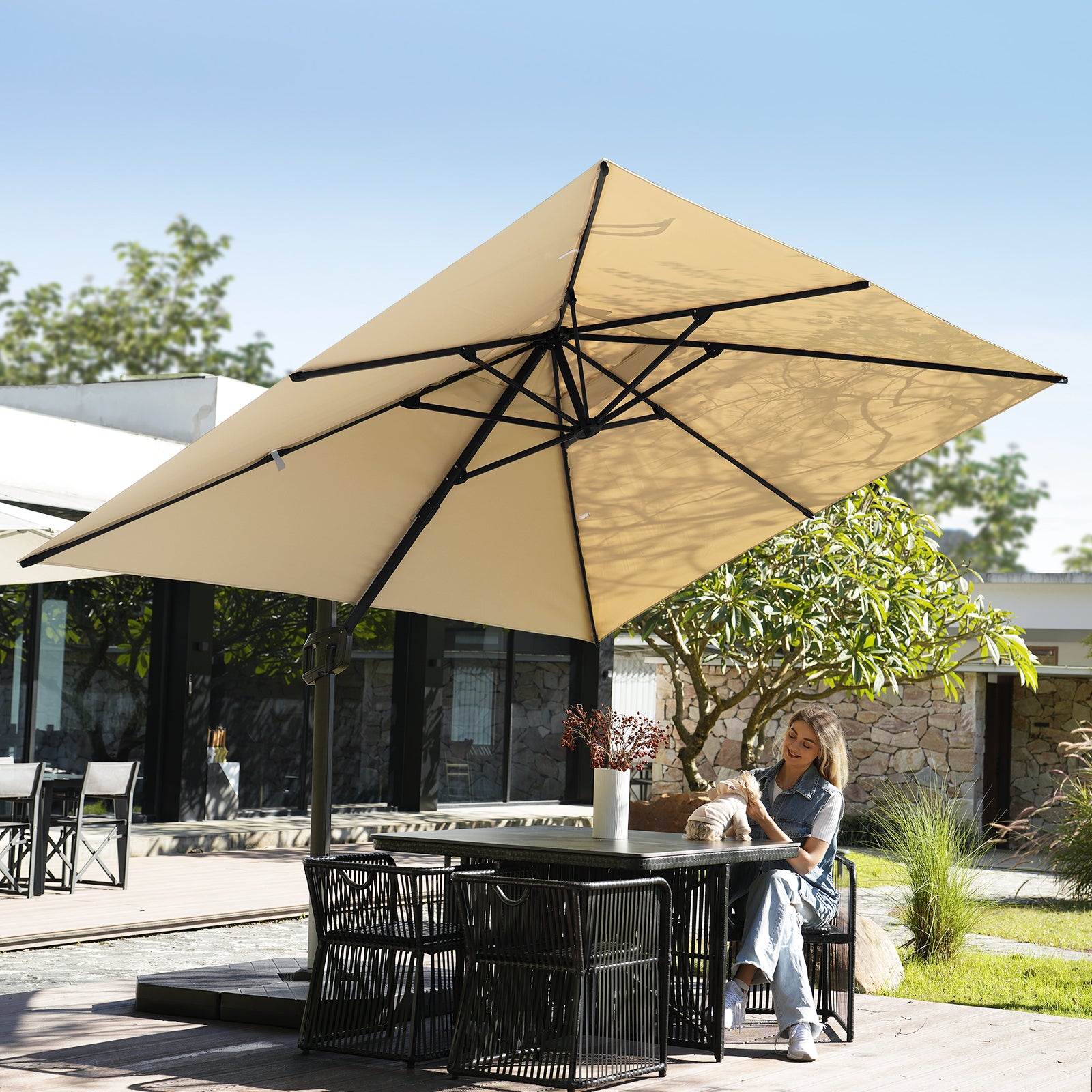 iScooter Outdoor Cantilever Telescopic Umbrella