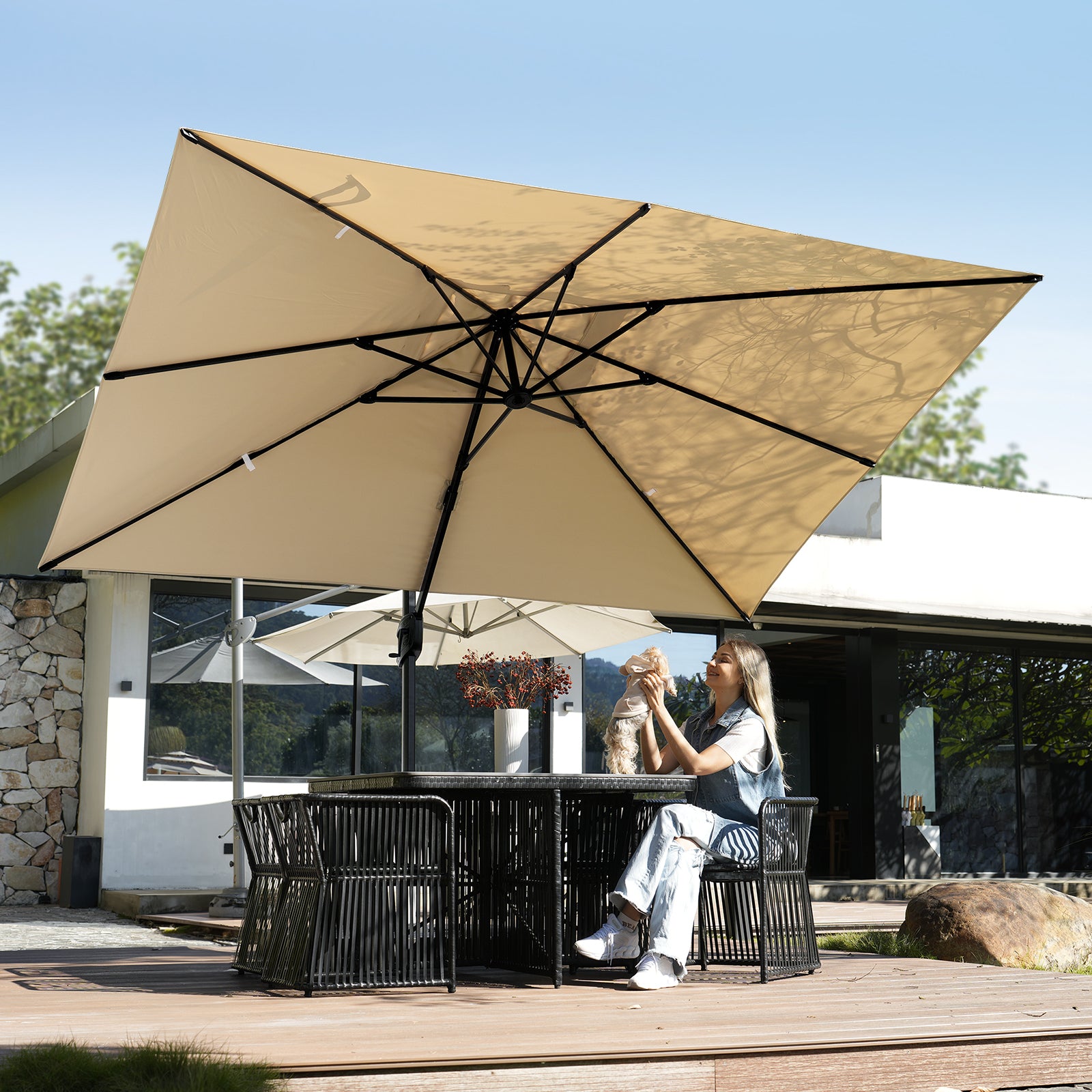 iScooter Outdoor Cantilever Telescopic Umbrella