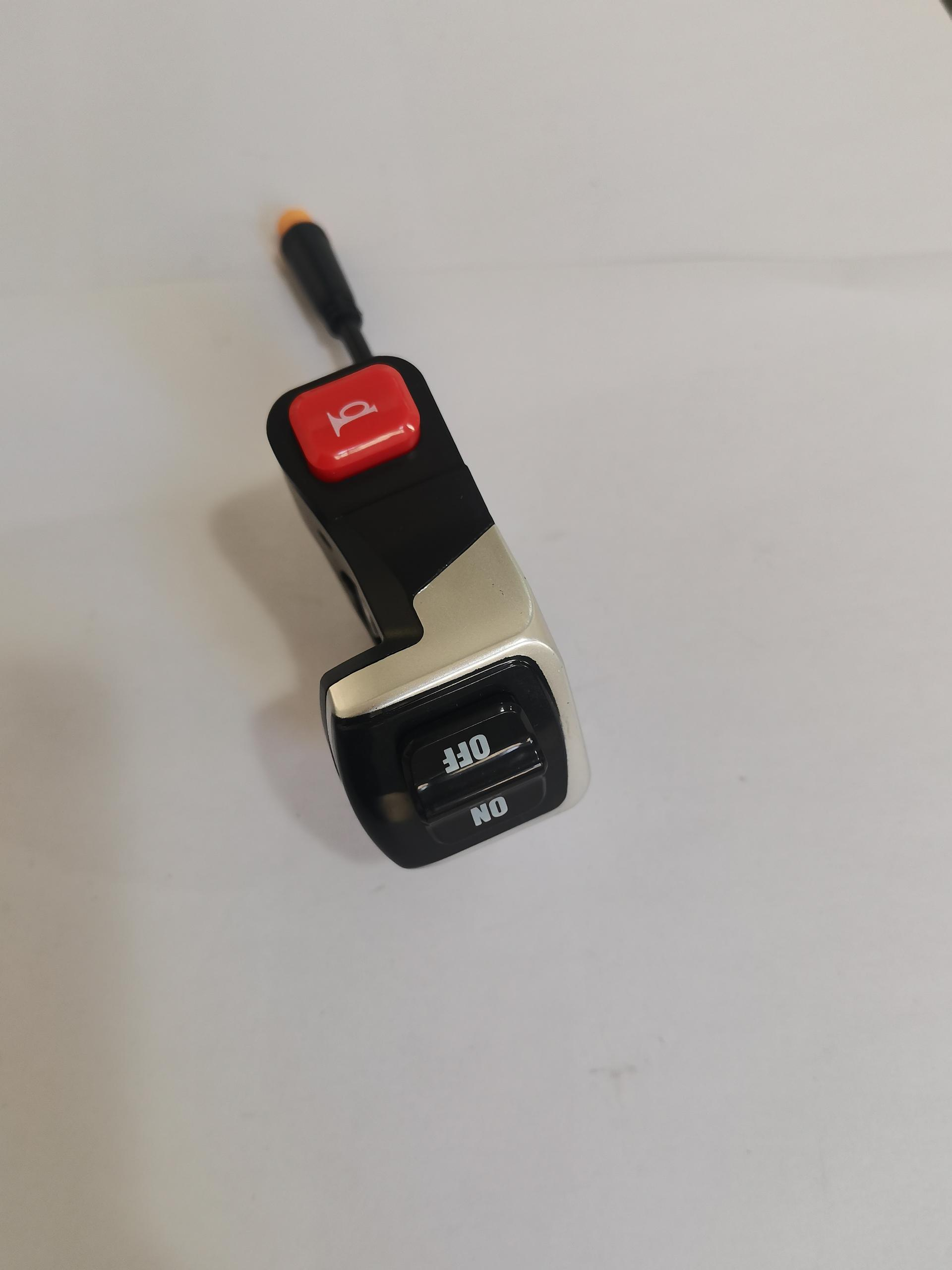 Two-function switch for ix5s