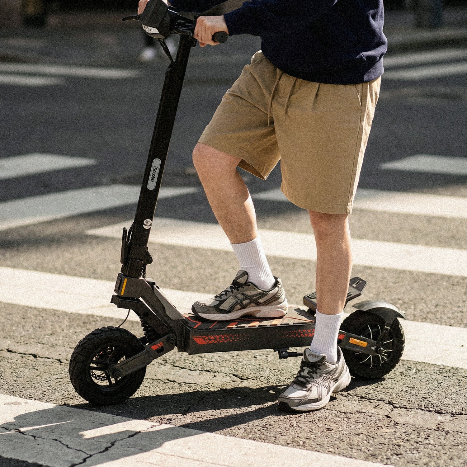 iScooter iF1 Electric Scooter 1200W Motor for Adults